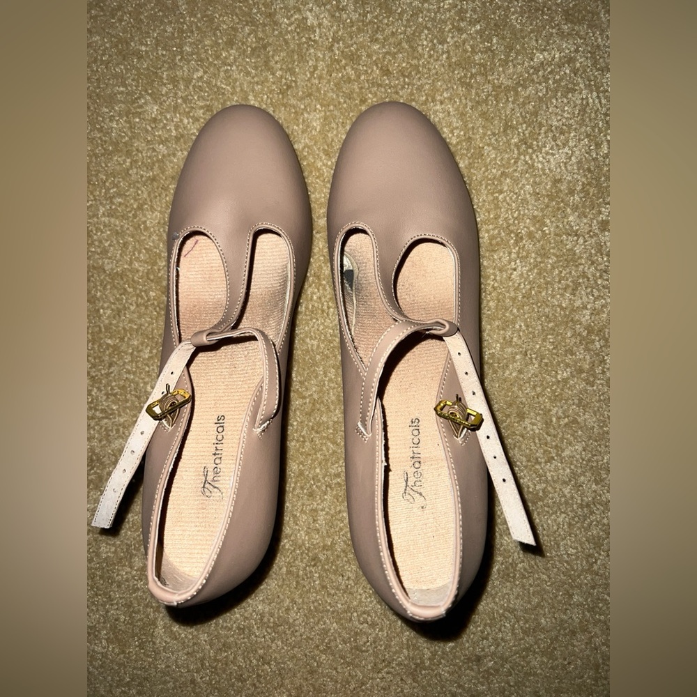 Theatricals Womens 2" T-Strap Character Shoes